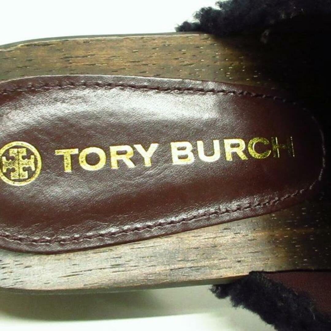 Tory Burch(トリーバーチ)のTORY BURCH(トリーバーチ) サンダル 7M レディース - 黒 サボ ムートン×ウッド レディースの靴/シューズ(サンダル)の商品写真
