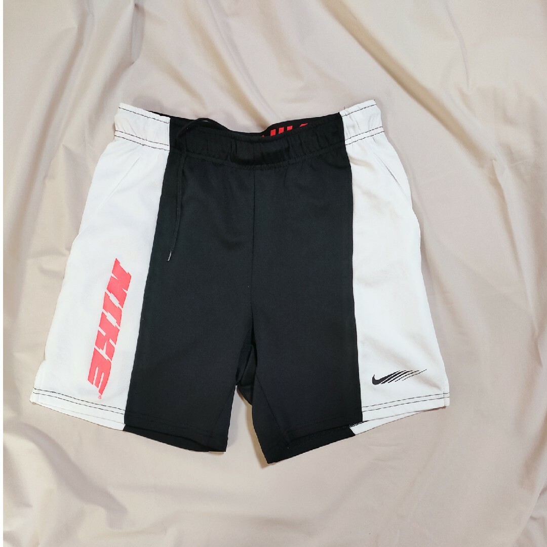 NIKE(ナイキ)のNIKE DRI-FIT エナジーSCショートパンツ メンズのパンツ(ショートパンツ)の商品写真