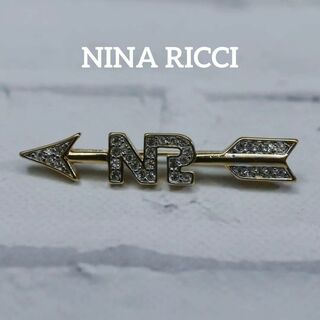 ニナリッチ(NINA RICCI)の【匿名配送】NINA RICCI ニナリッチ ブローチ ゴールド ロゴ 矢(ブローチ/コサージュ)