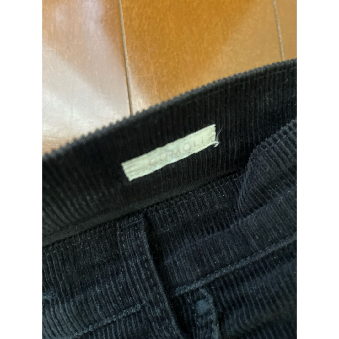 COMOLI(コモリ)のcomoli コモリ コーデュロイパンツ4ブラック黒 auralee オーラリー メンズのパンツ(その他)の商品写真