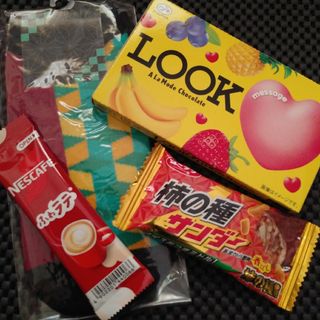 ３００円クーポン消費セット(菓子/デザート)