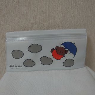 ミッフィー(miffy)のnonno様専用☆新品☆ブルーナ絵本展限定☆ジッパーペンケース(ペンケース/筆箱)