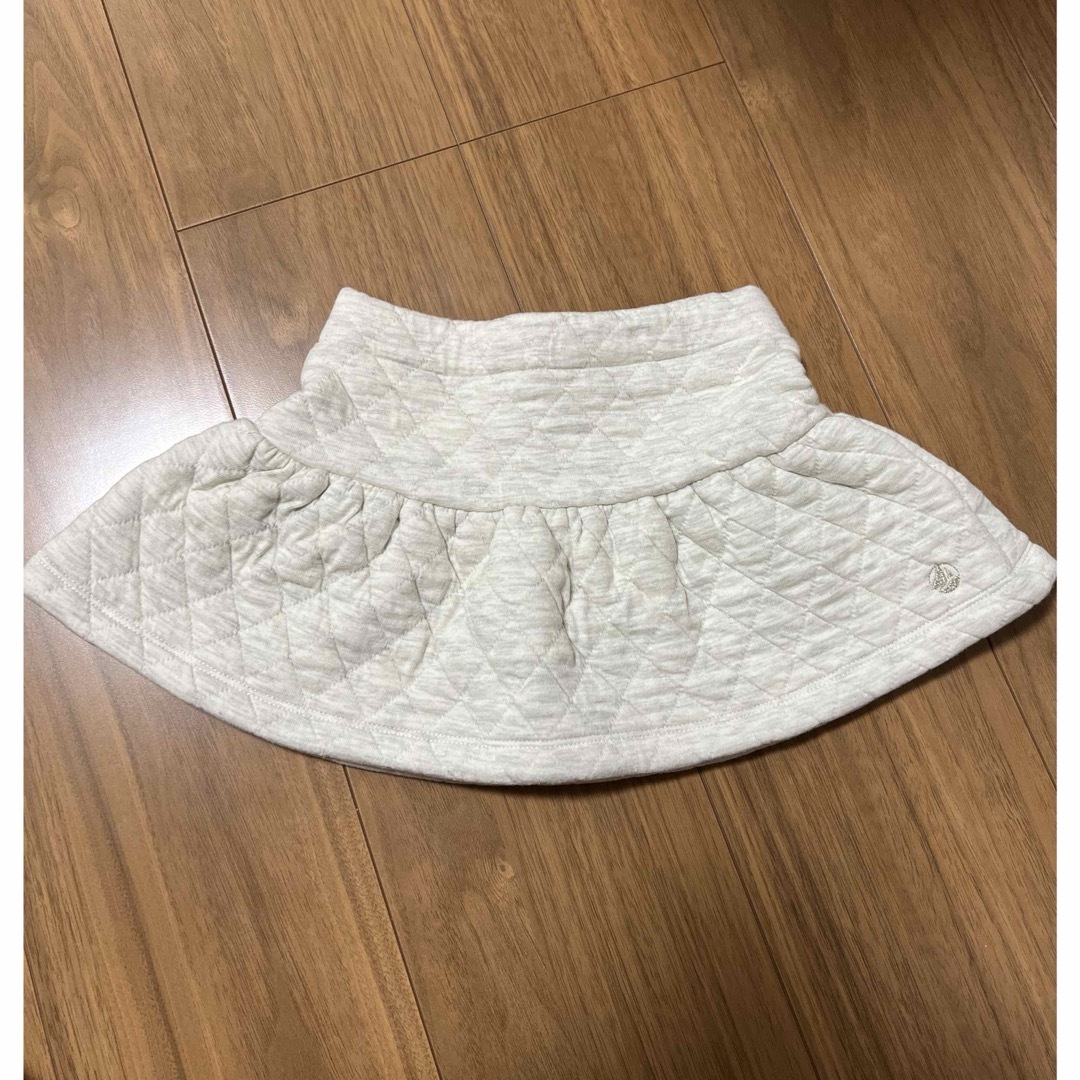 PETIT BATEAU(プチバトー)のプチバトー　スカート キッズ/ベビー/マタニティのキッズ服女の子用(90cm~)(スカート)の商品写真