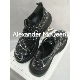 アレキサンダーマックイーン(Alexander McQueen)の★新品・メンズ★【Alexander McQeen】ペイント加工　黒　紐あり(スニーカー)