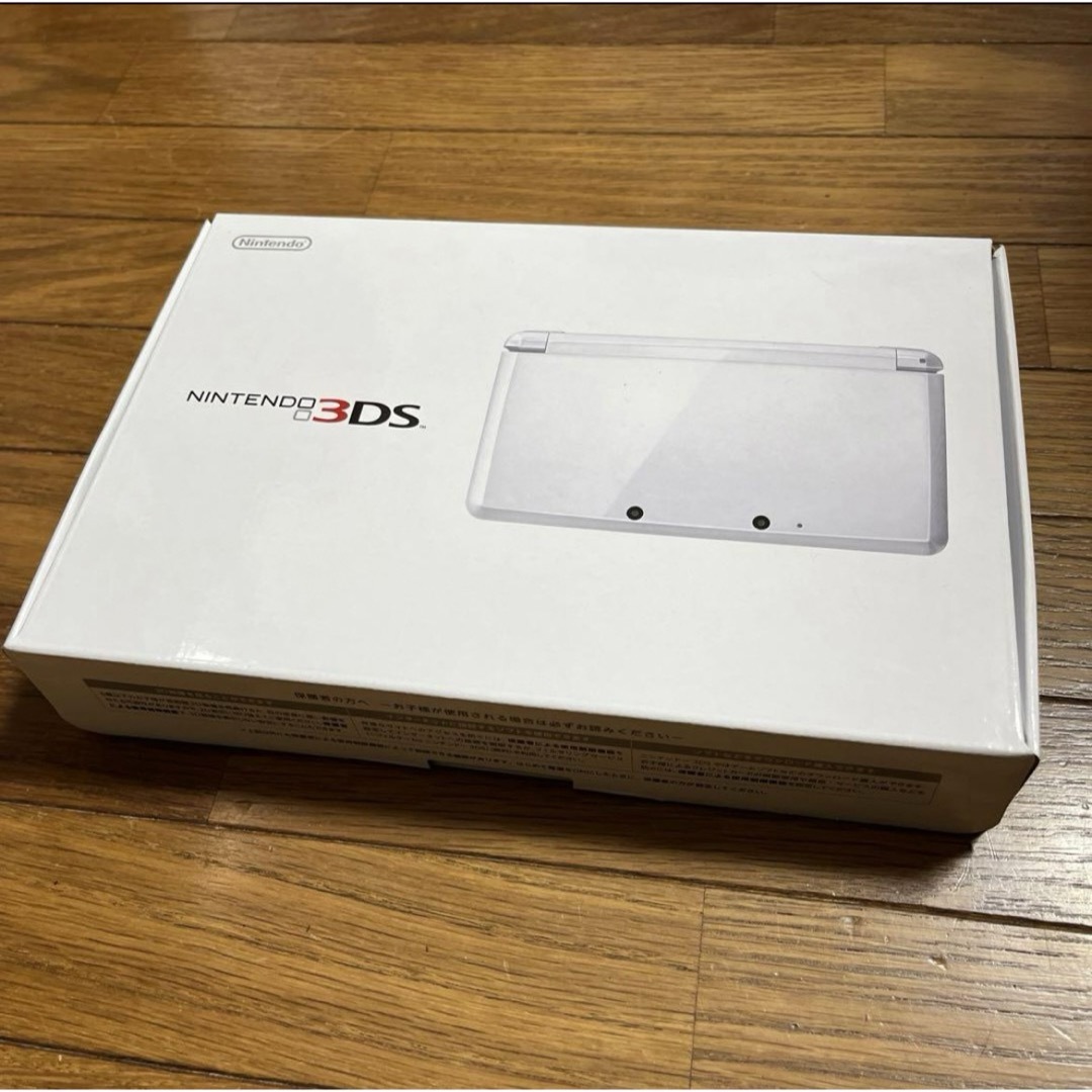 ニンテンドー3DS(ニンテンドー3DS)のNintendo 3DS  本体 エンタメ/ホビーのゲームソフト/ゲーム機本体(携帯用ゲーム機本体)の商品写真