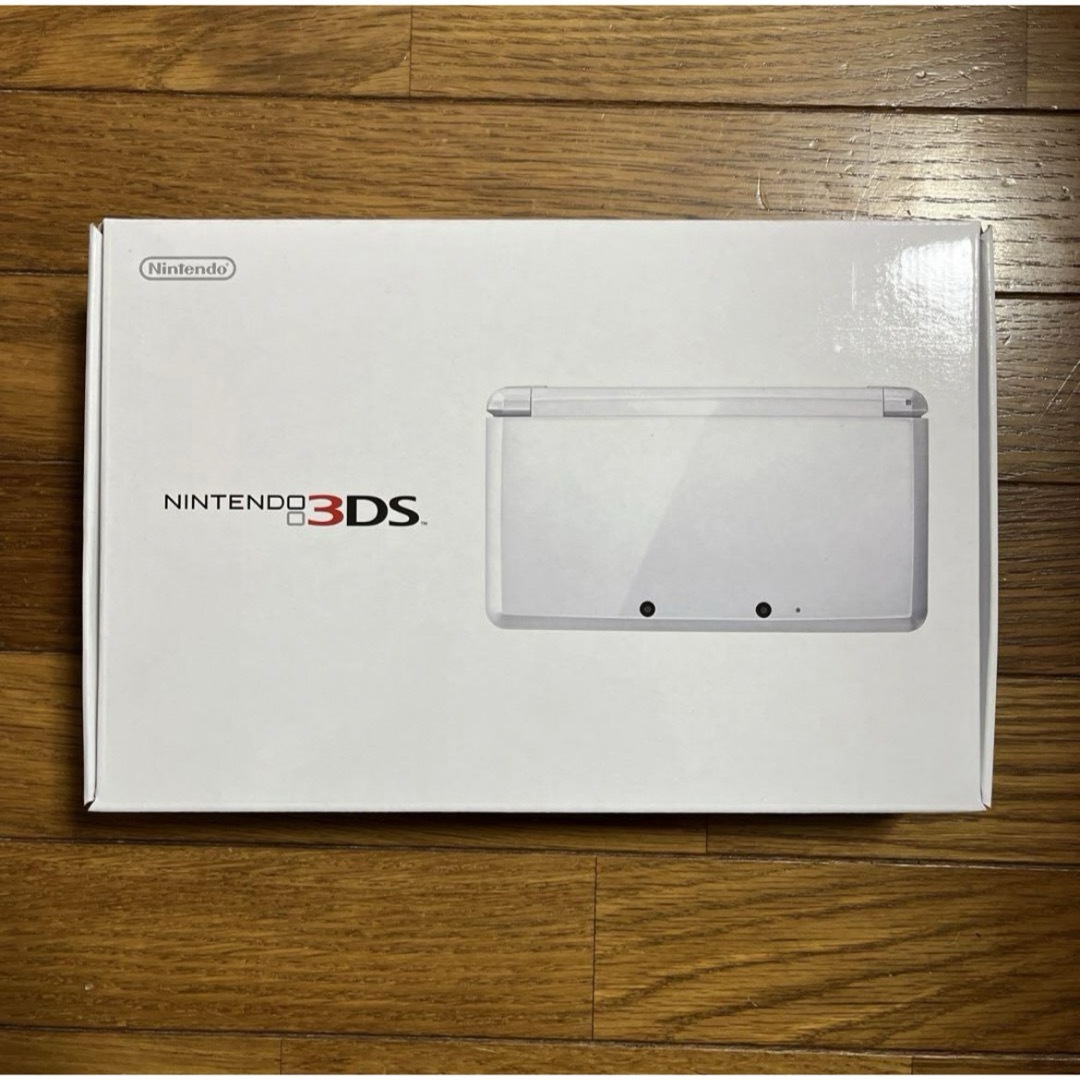 ニンテンドー3DS(ニンテンドー3DS)のNintendo 3DS  本体 エンタメ/ホビーのゲームソフト/ゲーム機本体(携帯用ゲーム機本体)の商品写真