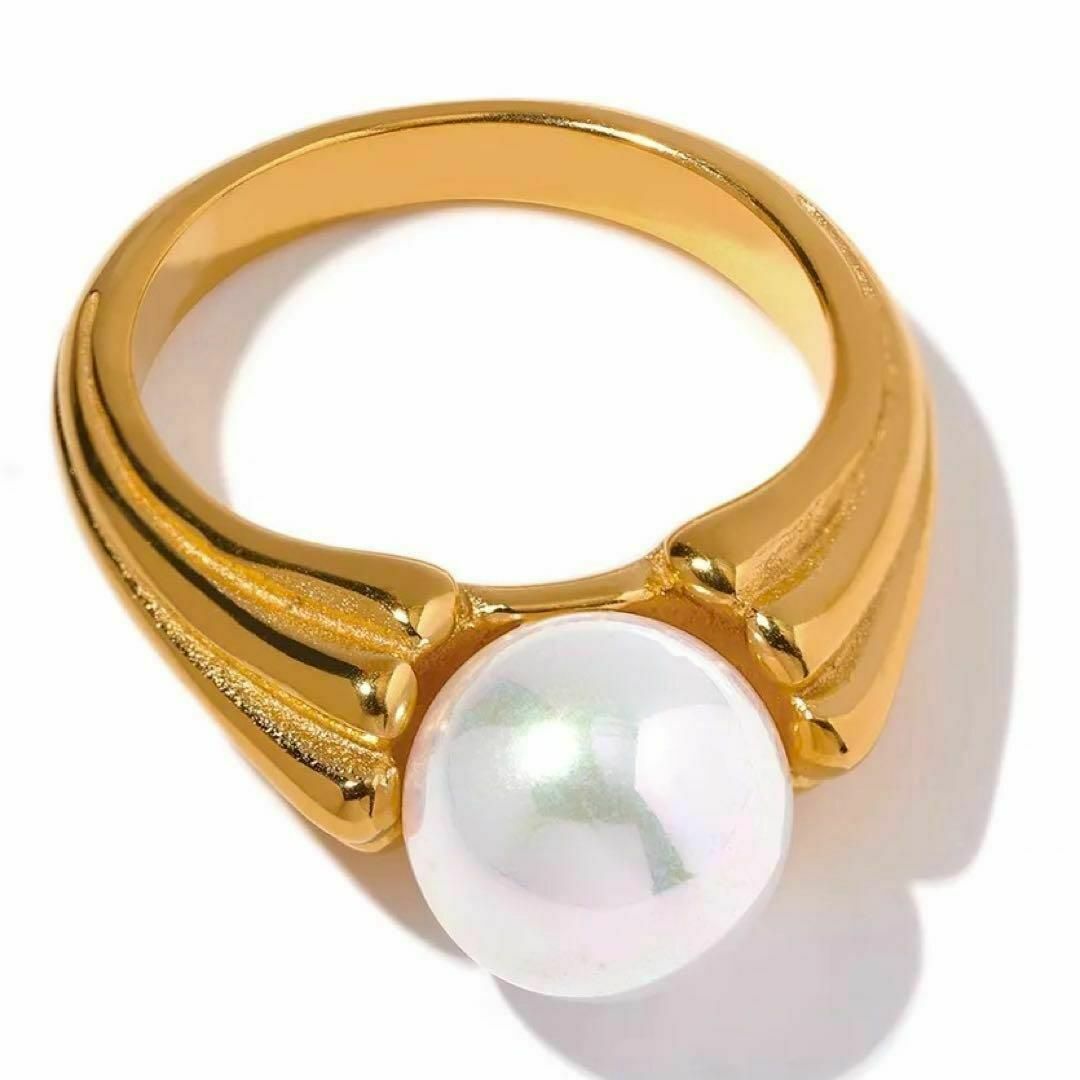 大粒パールリング　レディース　ステンレス　指輪　ゴールド　金　真珠　アクセサリー レディースのアクセサリー(リング(指輪))の商品写真