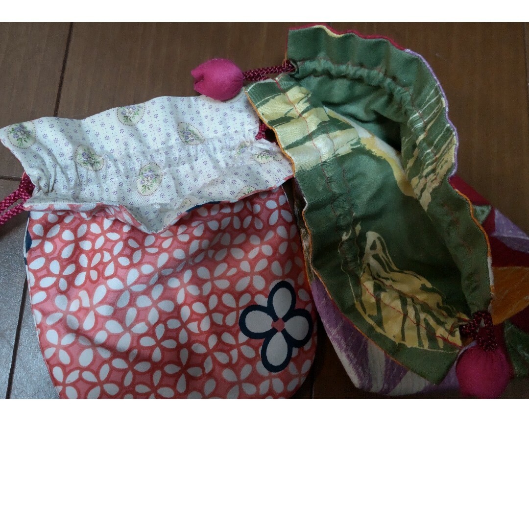 巾着袋 ハンドメイドのキッズ/ベビー(外出用品)の商品写真