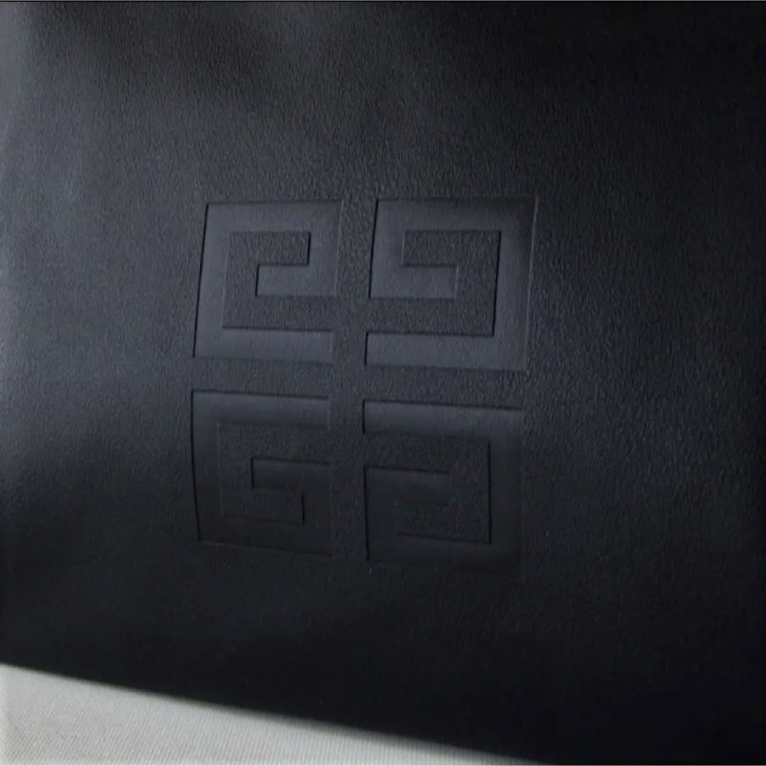 GIVENCHY(ジバンシィ)のジバンシー メンズ レディース トートバッグ ビジネスバッグ ブラック 黒 A4 レディースのバッグ(トートバッグ)の商品写真