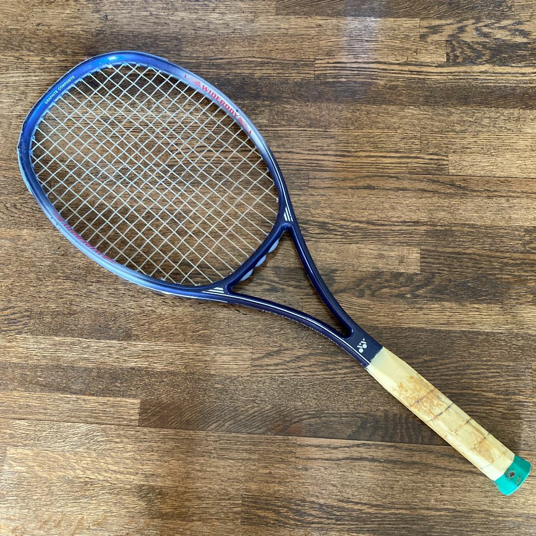 YONEX(ヨネックス)のYONEX　硬式　テニスラケット　RQ-100　紺　ケース付き　注あり スポーツ/アウトドアのテニス(ラケット)の商品写真