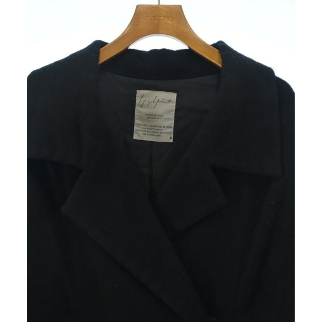 Yohji Yamamoto(ヨウジヤマモト)のYOHJI YAMAMOTO ヨウジヤマモト コート（その他） S 黒 【古着】【中古】 レディースのジャケット/アウター(その他)の商品写真