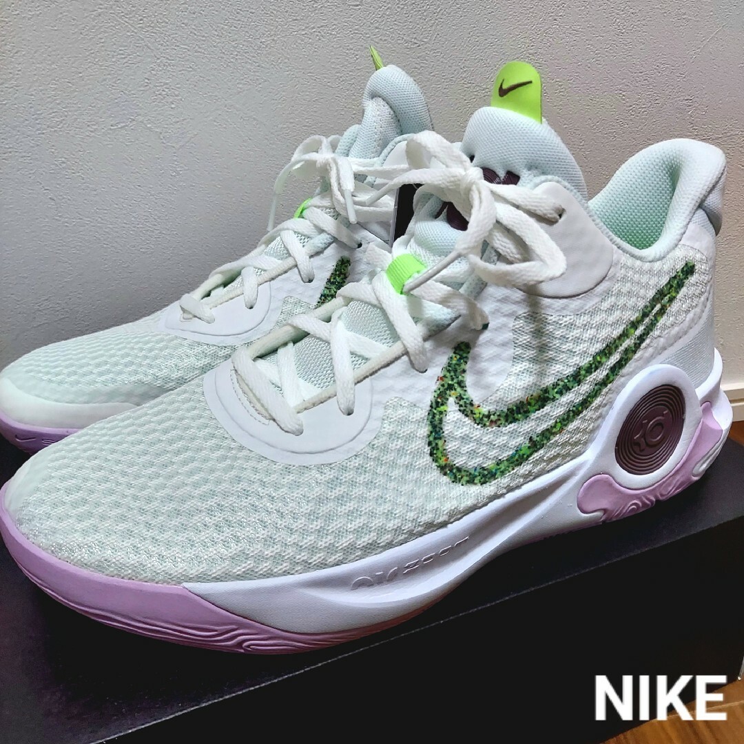 NIKE(ナイキ)のナイキ　KD TREY 5 IX EP nike SU23　バッシュ　メンズ スポーツ/アウトドアのスポーツ/アウトドア その他(バスケットボール)の商品写真