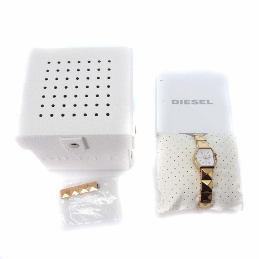 DIESEL(ディーゼル)のディーゼル DZ-5350 腕時計 アナログ クォーツ スタッズ ゴールドカラー レディースのファッション小物(腕時計)の商品写真