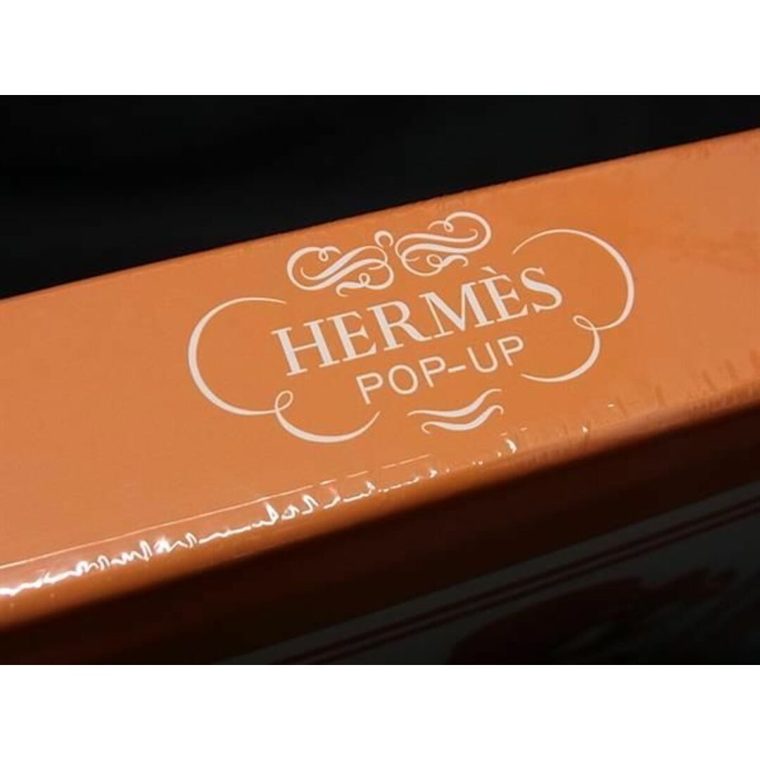 Hermes(エルメス)の■未開封■新品■未使用■ HERMES エルメス Hermes Pop-Up カレ ポップアップ絵本 ブック オレンジ系 CE0490  レディースのファッション小物(その他)の商品写真