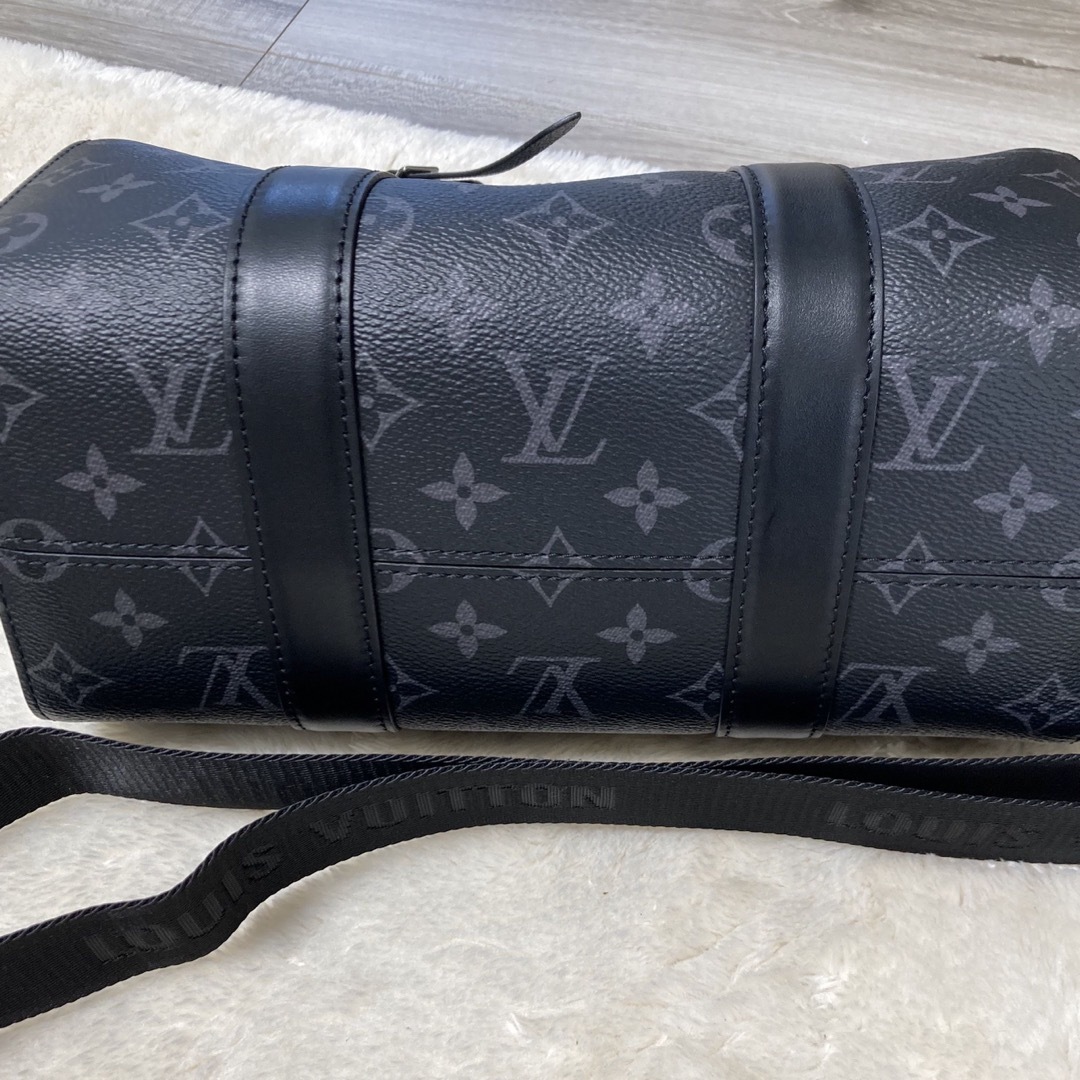 LOUIS VUITTON(ルイヴィトン)のルイヴィトンキーポルお値下げ レディースのバッグ(ショルダーバッグ)の商品写真