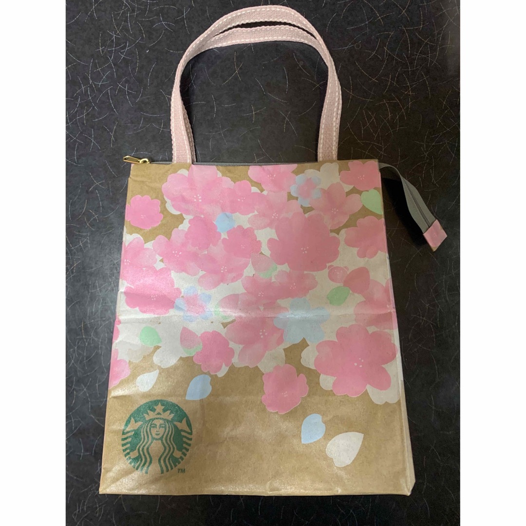 Starbucks(スターバックス)のスタバ保冷バッグ　さくら紙袋 ハンドメイドのファッション小物(バッグ)の商品写真