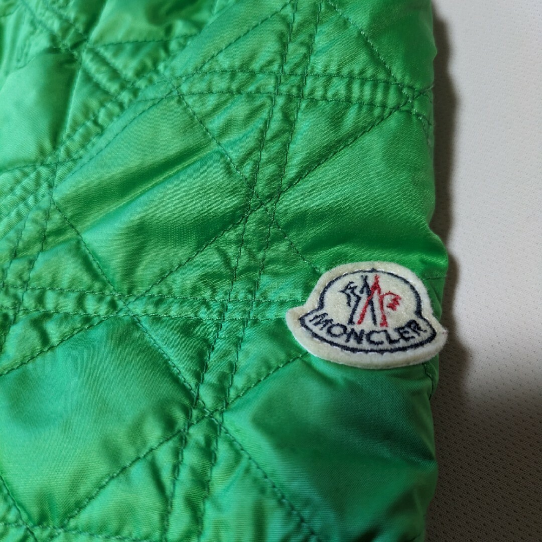 MONCLER(モンクレール)の美品　モンクレール　ブルゾン レディースのジャケット/アウター(ブルゾン)の商品写真