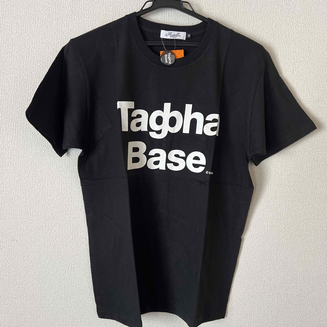 RADIO EVA(ラヂオエヴァ)の新品●RADIO EVA Tagbha Base Tシャツ　ピンバッジ付 メンズのトップス(Tシャツ/カットソー(半袖/袖なし))の商品写真