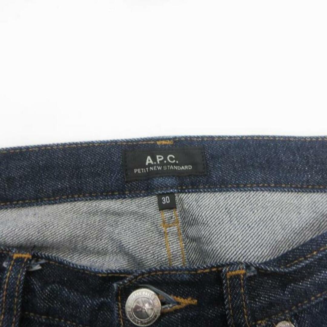 A.P.C(アーペーセー)のアーペーセー プチ ニュースタンダード デニムパンツ ジーンズ 30 約M  メンズのパンツ(デニム/ジーンズ)の商品写真