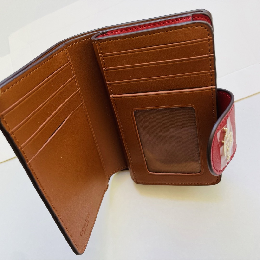 coach 財布 新商品コーチ折りたたみミニ 財布 レディースのブラウン色 coach 財布 新商品コーチ折りたたみミニ 財布 レディースのブラウン色