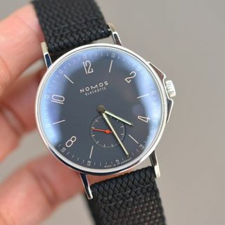 ノモス(NOMOS)の商品コード： 42671 ノモス アホイ アトランティック ブルー AH1E1AT2 552【中古】 【送料無料】(腕時計(アナログ))