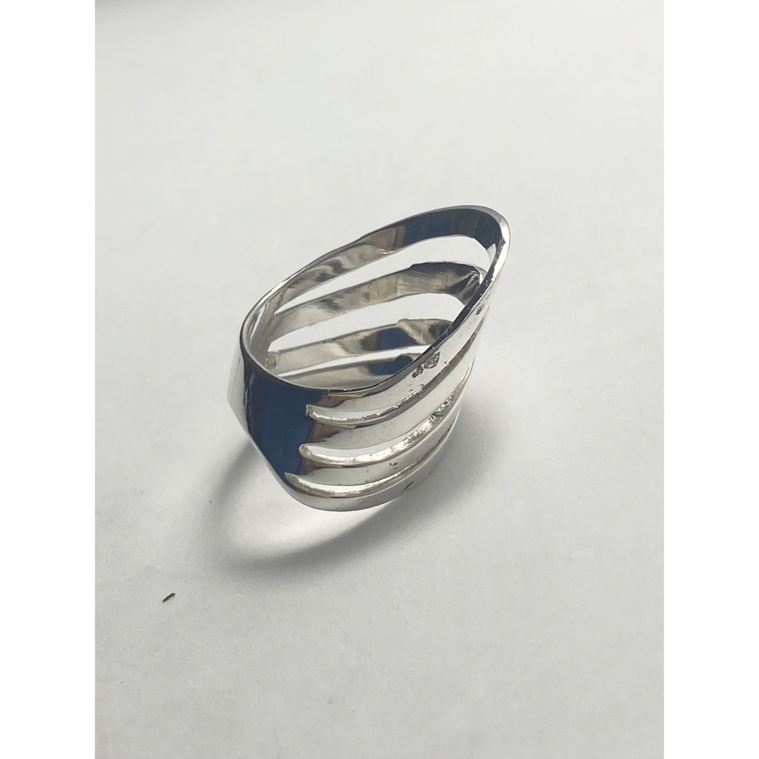 純銀細工アートリングシルバー指輪SILVER四段透かしV字スターリングブッf11 メンズのアクセサリー(リング(指輪))の商品写真