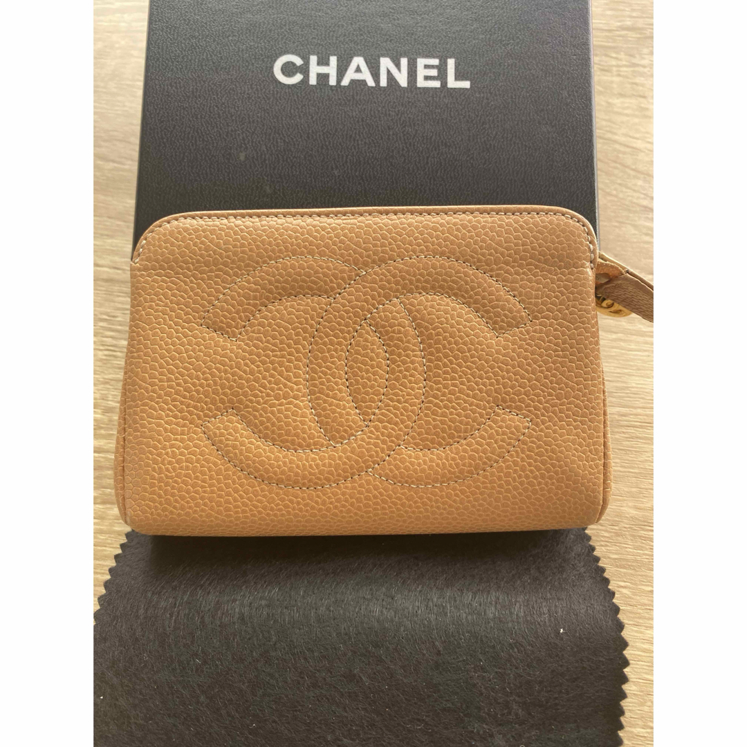 CHANEL(シャネル)のCHANEL ポーチ　キャビアスキン　ヴィンテージ レディースのファッション小物(ポーチ)の商品写真