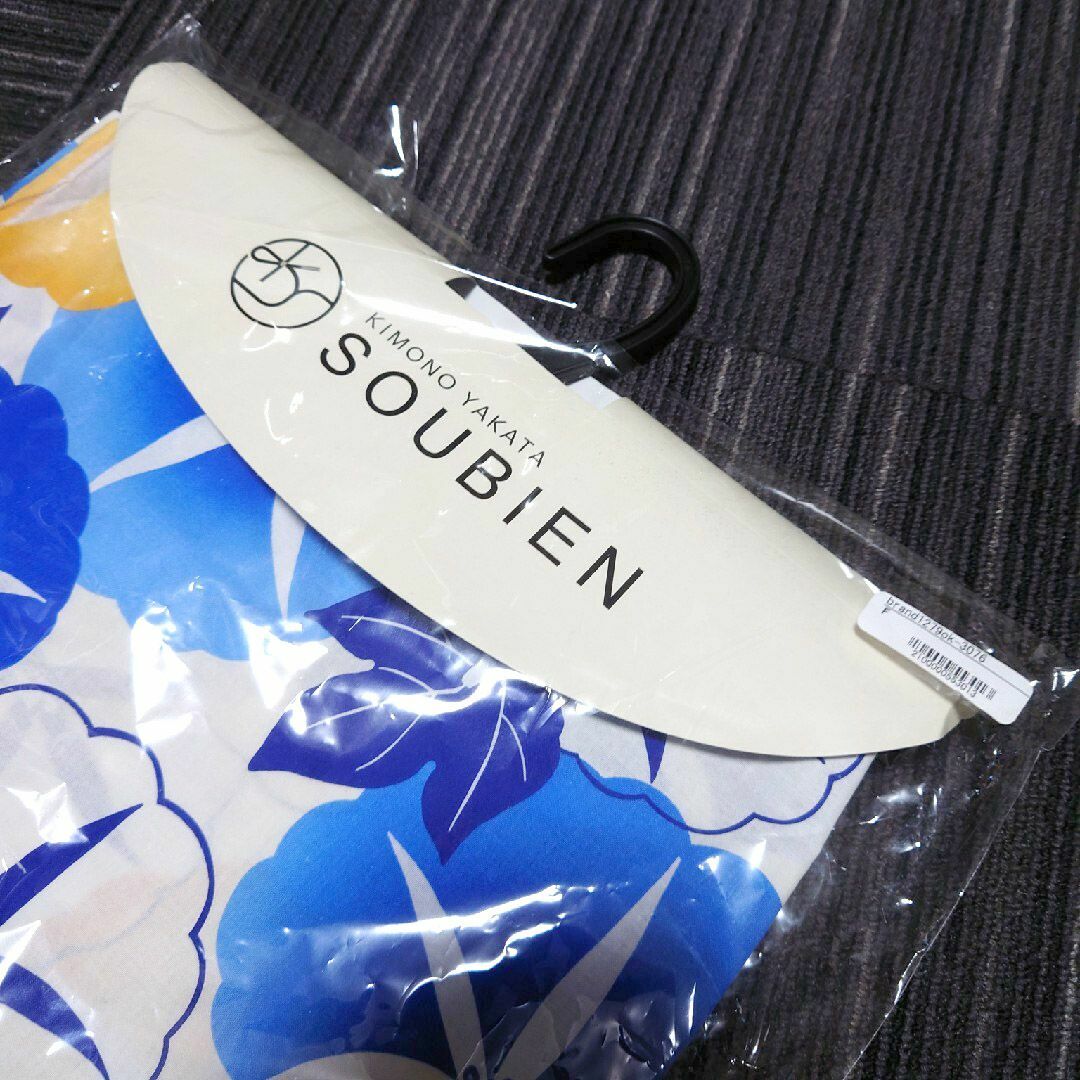 SOUBIEN(ソウビエン)のフリーサイズ　レディース　浴衣　ソウビエン　創美苑　朝顔　青　洗える　かわいい レディースの水着/浴衣(浴衣)の商品写真