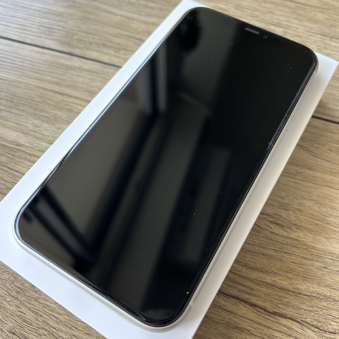 Apple iPhone 11 256GB SIMフリー ブラック 美品 - 携帯電話本体 Apple iPhone 11 256GB SIMフリー ブラック 美品 - 携帯電話本体