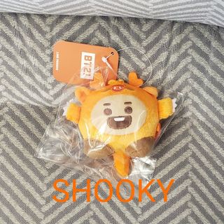 ビーティーイシビル(BT21)のBT21カラードラゴン マスコット オレンジ🟠 SHOOKY あべのハルカス(キャラクターグッズ)