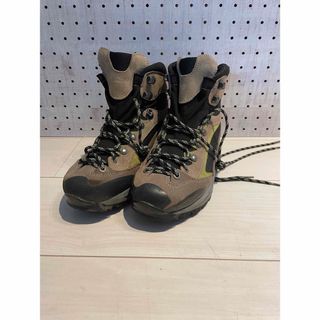 LA SPORTIVA  Delta GTX  登山靴　ラスポルティバ(登山用品)