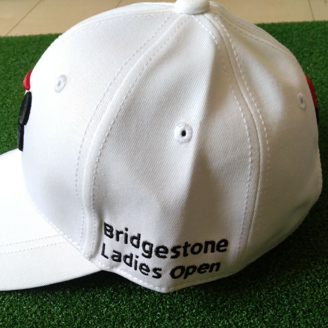 BRIDGESTONE(ブリヂストン)の【ＧW限定値下げ非売品】ブリヂストン　ゴルフキャップ スポーツ/アウトドアのゴルフ(ウエア)の商品写真