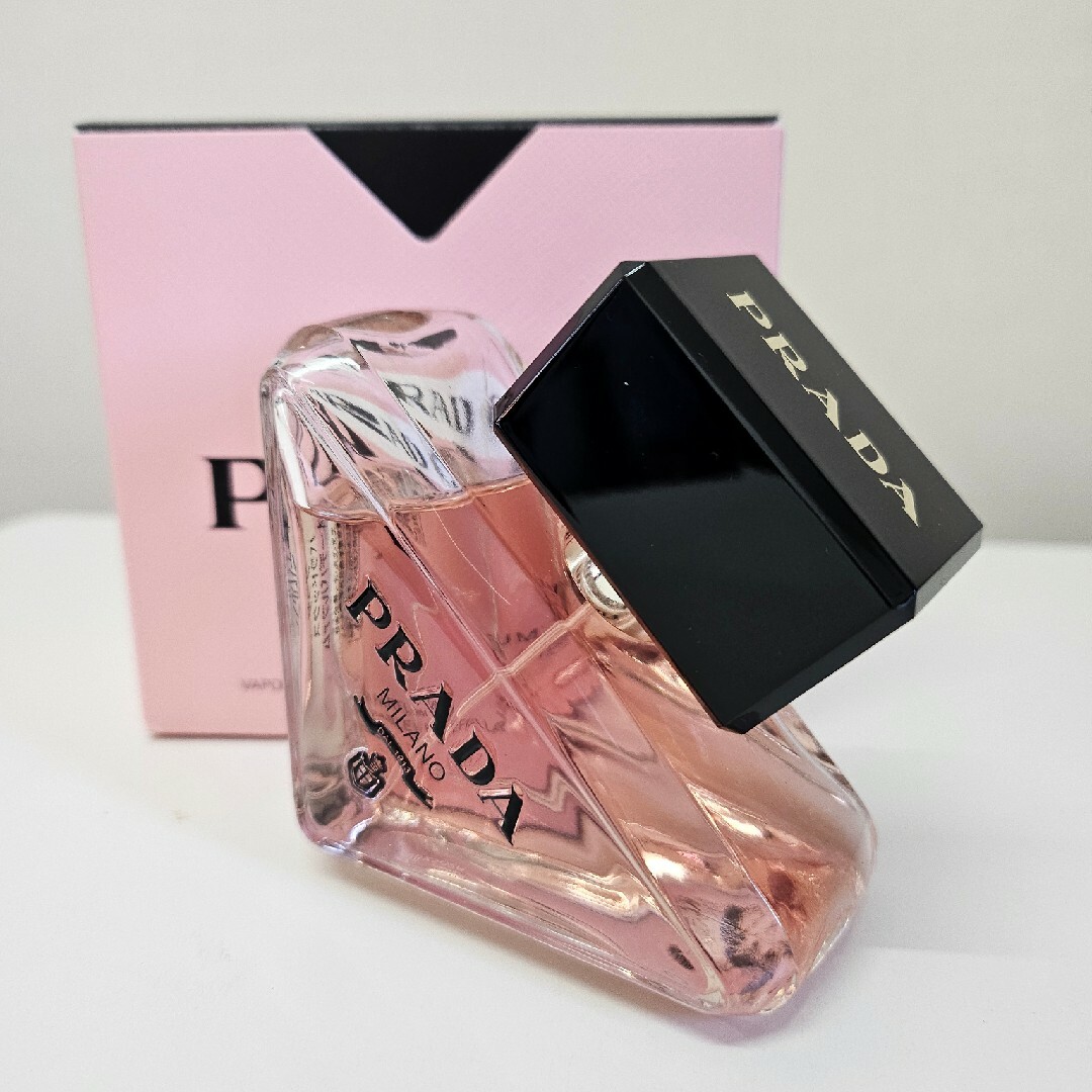 PRADA(プラダ)の未使用！PRADA　パラドックス　50ml コスメ/美容の香水(ユニセックス)の商品写真