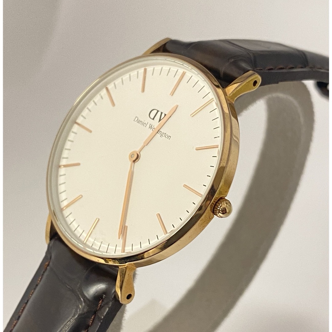 Daniel Wellington(ダニエルウェリントン)の1回極美品 定価3.3万 DWダニエルウェリントン 替えベルト付 箱/保 レディースのファッション小物(腕時計)の商品写真