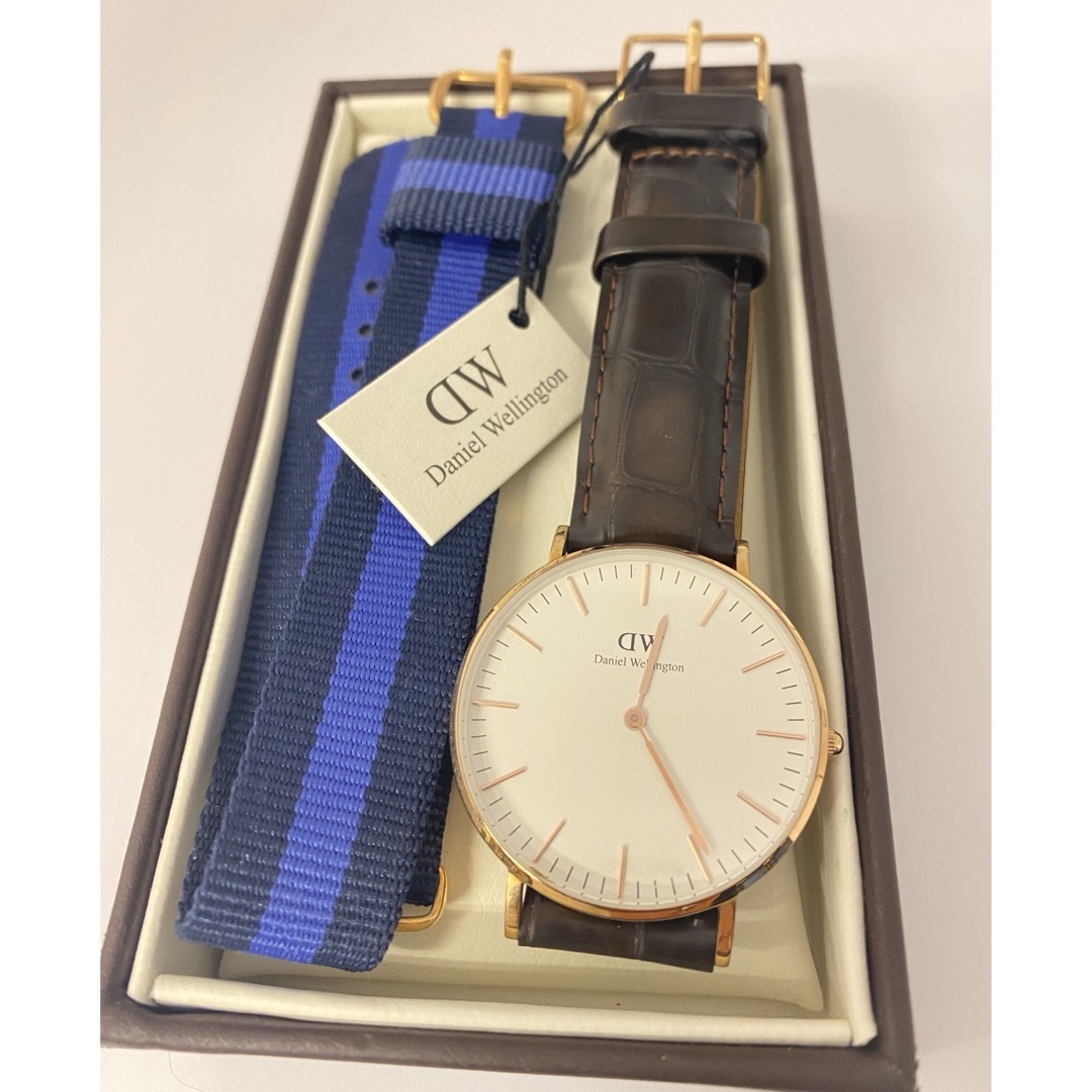 Daniel Wellington(ダニエルウェリントン)の1回極美品 定価3.3万 DWダニエルウェリントン 替えベルト付 箱/保 レディースのファッション小物(腕時計)の商品写真