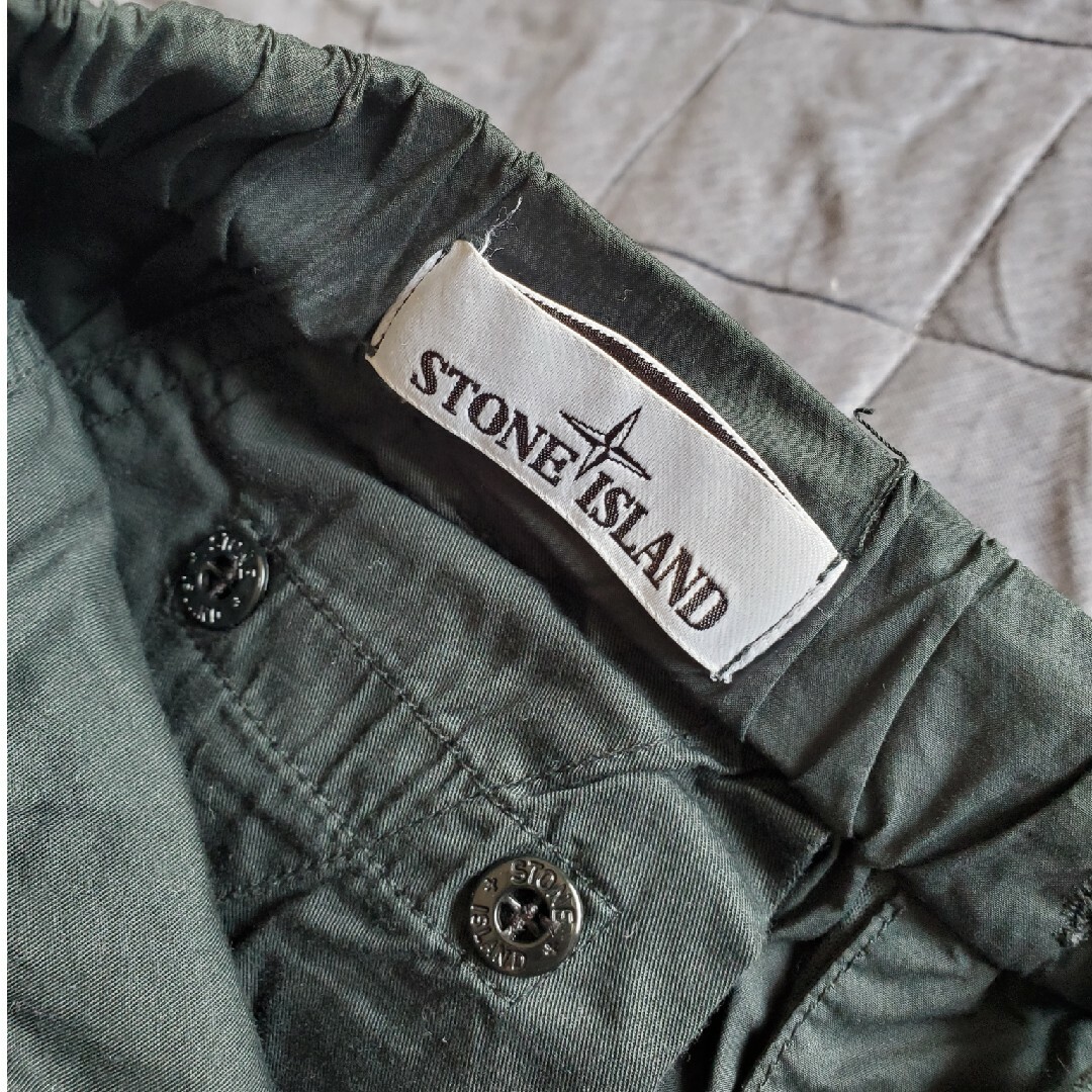 STONE ISLAND(ストーンアイランド)のSTONE ISLAND カーゴパンツ メンズのパンツ(ワークパンツ/カーゴパンツ)の商品写真