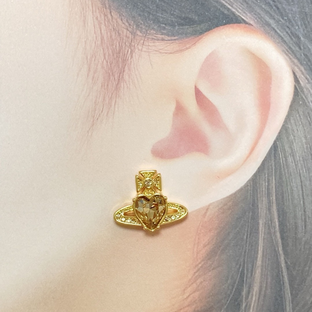 Vivienne Westwood(ヴィヴィアンウエストウッド)のヴィヴィアン　ARIELLAピアス　ゴールド レディースのアクセサリー(ピアス)の商品写真