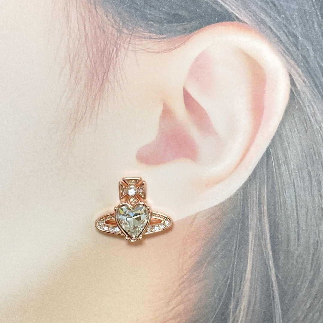 Vivienne Westwood(ヴィヴィアンウエストウッド)のヴィヴィアン　ARIELLAピアス　ピンクゴールド レディースのアクセサリー(ピアス)の商品写真