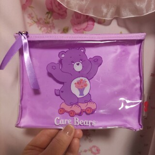 ケアベア(CareBears)のお値下げ ケアベア 紫色のクマさんの絵柄がかわいい クリア ポーチ(2017年)(キャラクターグッズ)
