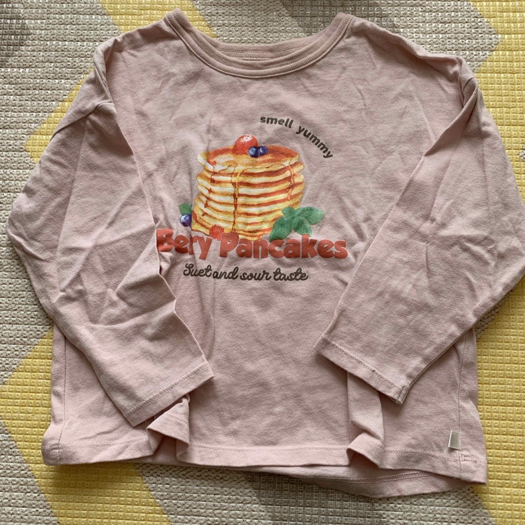 futafuta(フタフタ)のピンクトップス サイズ110 美品 キッズ/ベビー/マタニティのキッズ服女の子用(90cm~)(Tシャツ/カットソー)の商品写真