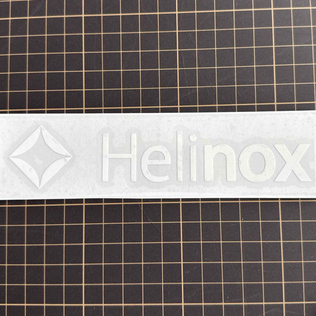 Helinox(ヘリノックス)のhelinox  ヘリノックス　ステッカー スポーツ/アウトドアのアウトドア(テーブル/チェア)の商品写真