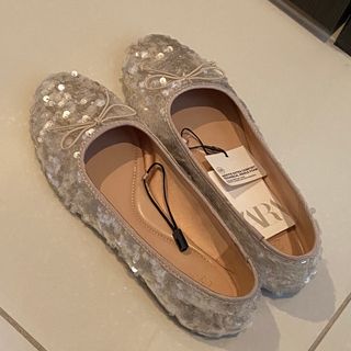 ザラ(ZARA)のZARA スパンコールバレリーナシューズ(バレエシューズ)