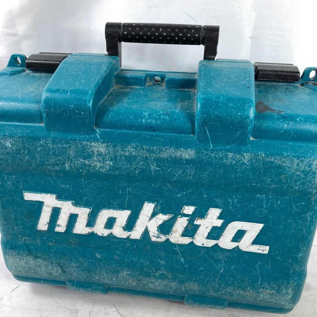 Makita(マキタ)の＊＊MAKITA マキタ 125mm 18V 充電式マルノコ  (バッテリ1個・充電器・ケース付） HS471D ブラック インテリア/住まい/日用品のインテリア/住まい/日用品 その他(その他)の商品写真