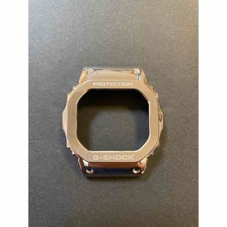 G-shock 5600 ベゼル　シルバー　ネジあり