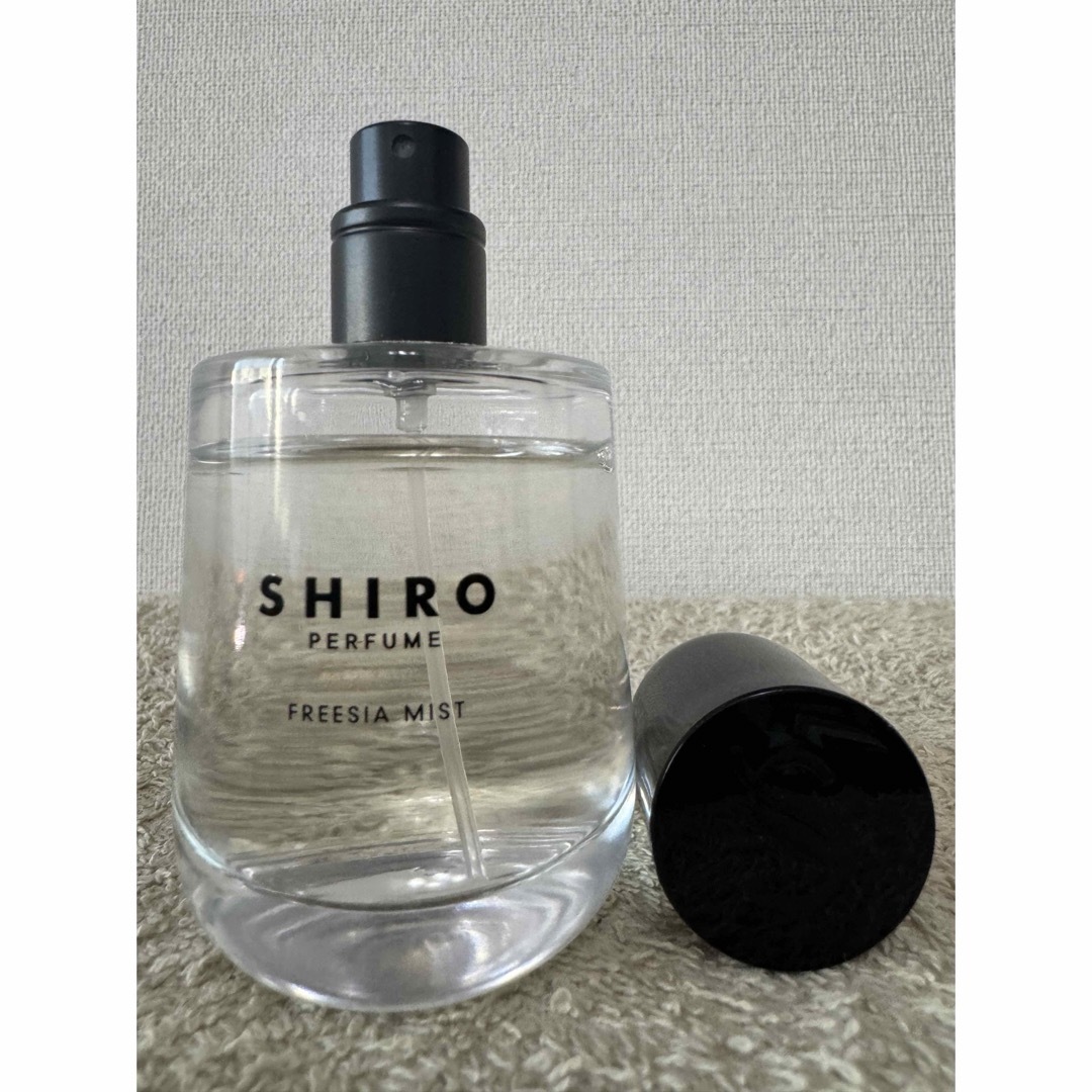 shiro(シロ)の【未使用に近い】SHIRO オードパルファン フリージア ミスト 50ml コスメ/美容の香水(ユニセックス)の商品写真