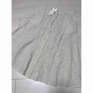 ザラ(ZARA)の新品　タグ付き　ザラ　スリット　リネン　ロングスカート(ロングスカート)