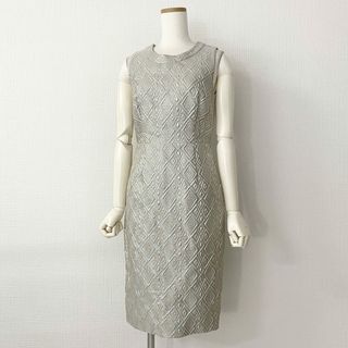 マックスマーラ(Max Mara)の23c16 MAX MARA pianoforte マックスマーラ ピアノフォルテ イタリア製 82212477 ノースリーブワンピース ドレス DRESS ラメ 刺繍 総柄 38 ブルー ゴールド MADE IN ITALY(ひざ丈ワンピース)