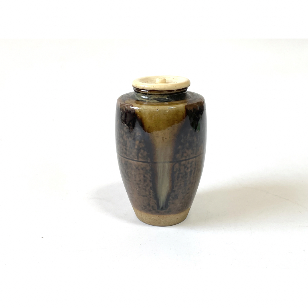膳所焼 陽炎園 淡海ぜぜ作 茶入 牙蓋 仕覆付 在銘 共箱 茶道具 膳所焼 陽炎園 淡海ぜぜ作 茶入 牙蓋 仕覆付 在銘 共箱 茶道具