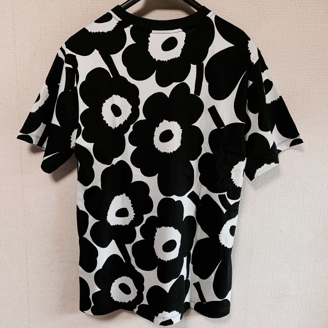 marimekko(マリメッコ)のマリメッコキオスキ Marimekko Kioski Tシャツ ブラック 半袖 メンズのトップス(Tシャツ/カットソー(半袖/袖なし))の商品写真