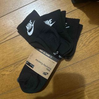 ナイキ(NIKE)のNIKE EVERYDAY ESSENTIAL ソックス BLACK/WHITE(ソックス)